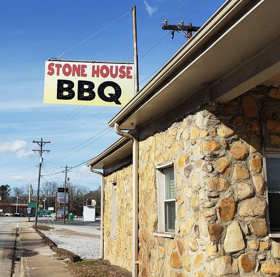 Pet Friendly Stone House BBQ