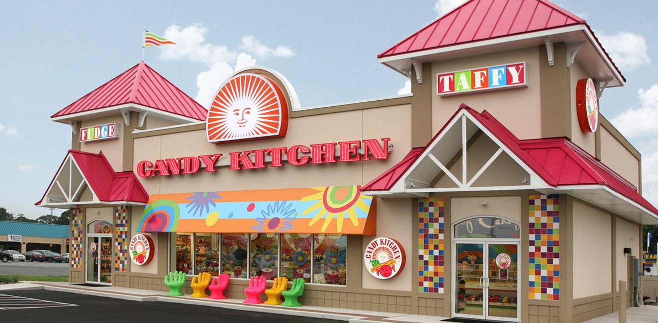 Candy Kitchen Is Pet Friendly