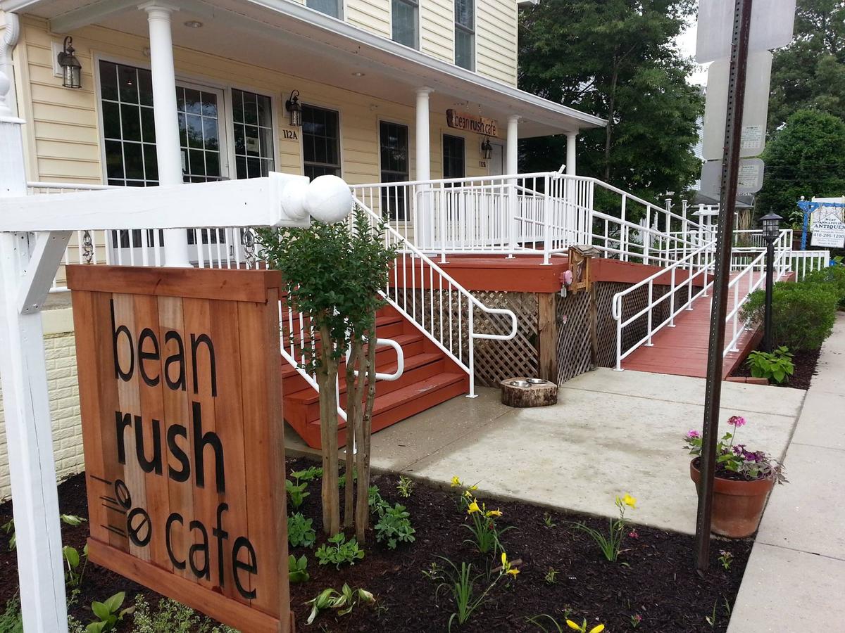 Bean Rush Cafe Is Pet Friendly