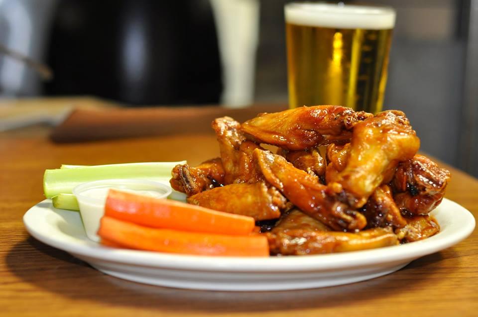 Buffalo Wings & Beer Is Pet Friendly