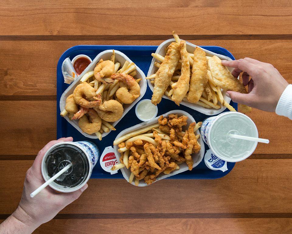 Dog Friendly Seafood Restaurants in Seattle, WA - BringFido