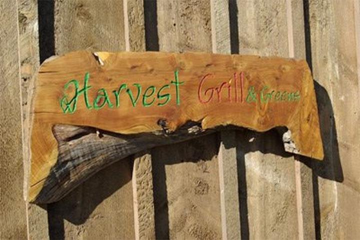 Pet Friendly Harvest Grill & Greens at James Ranch