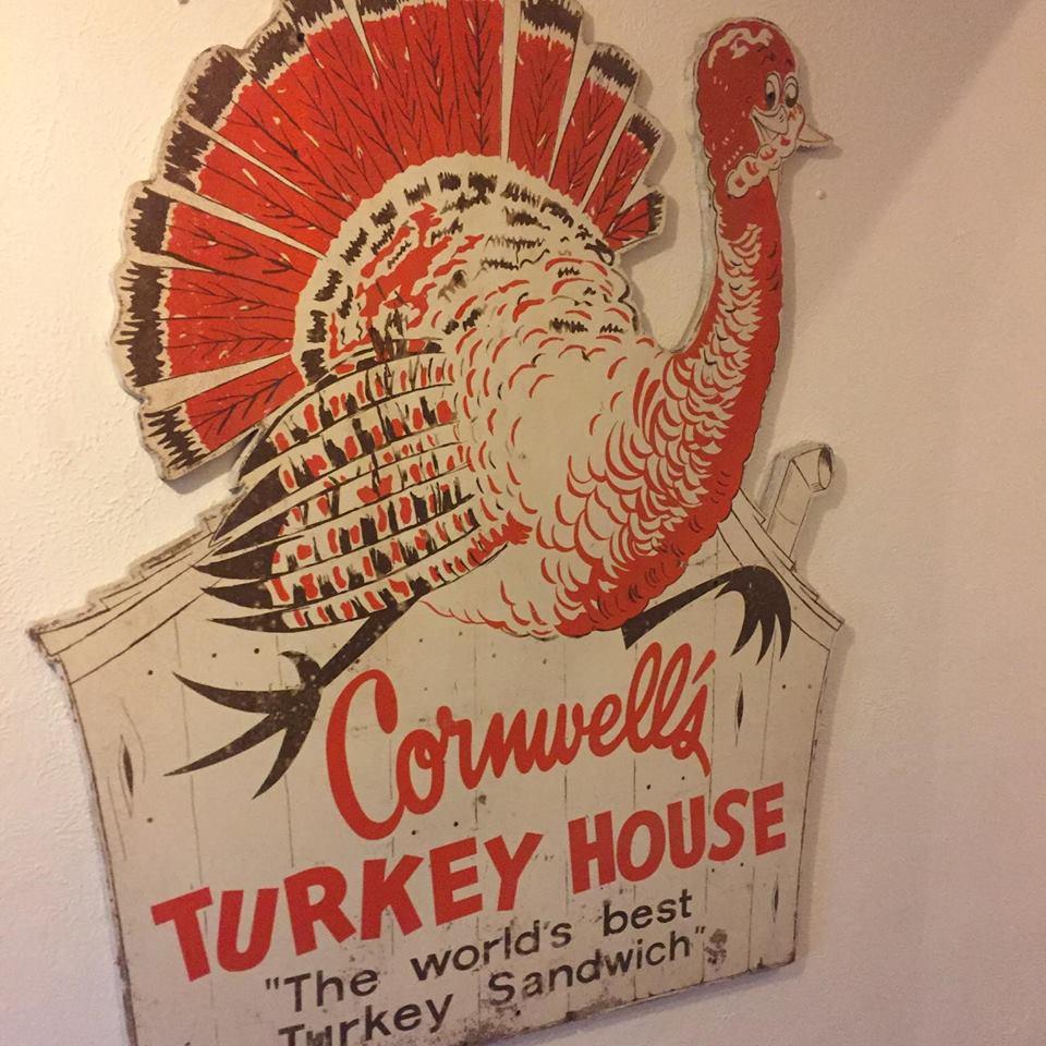 Cornwell's Turkeyville USA Is Pet Friendly