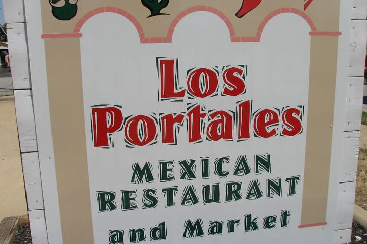 Pet Friendly Los Portales Restaurant & Grocery