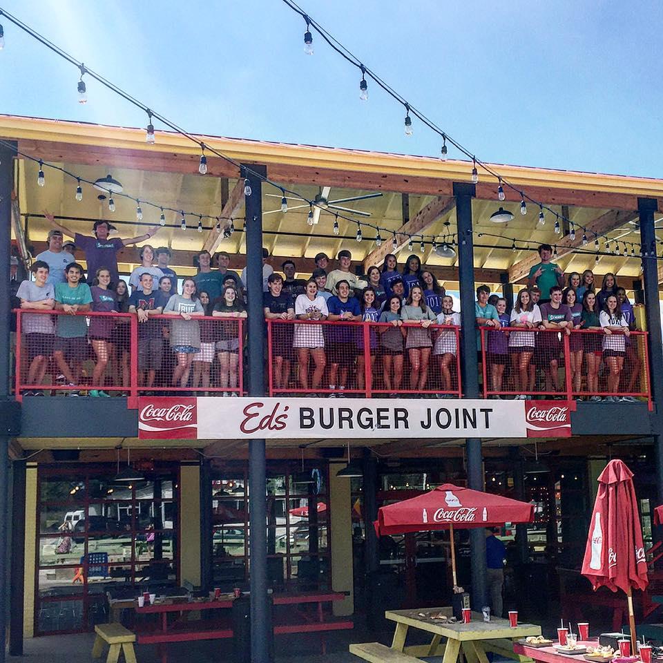 Ed's Burger Joint Is Pet Friendly