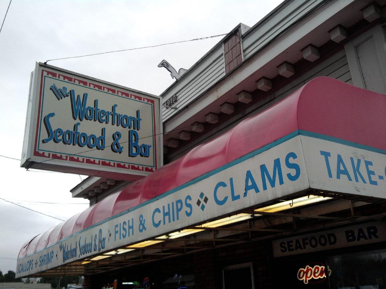 Pet Friendly The Waterfront Seafood and Bar