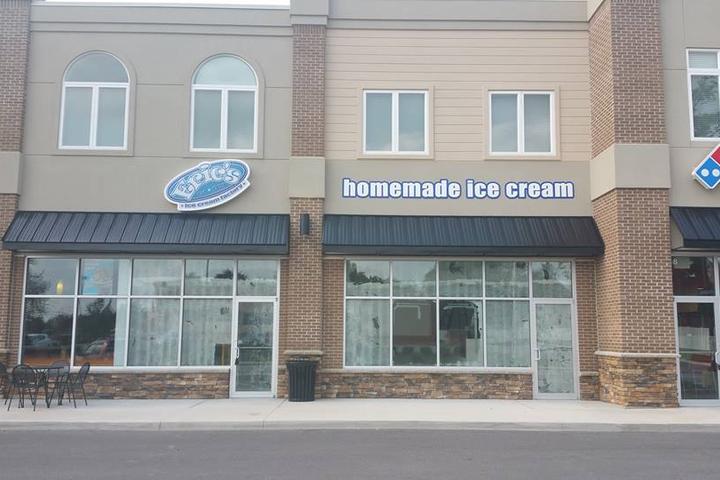 Pet Friendly Eric's All American Ice Cream Factory