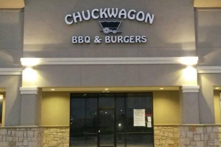 Pet Friendly Chuckwagon Bbq & Burgers