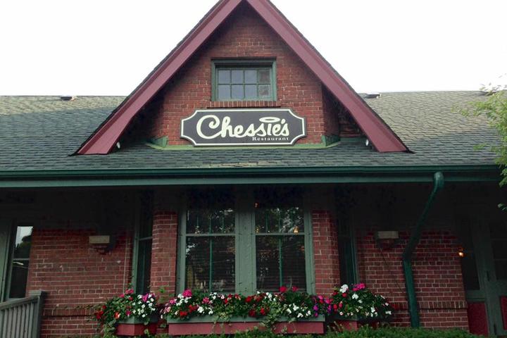 Pet Friendly Chessie's Restaurant