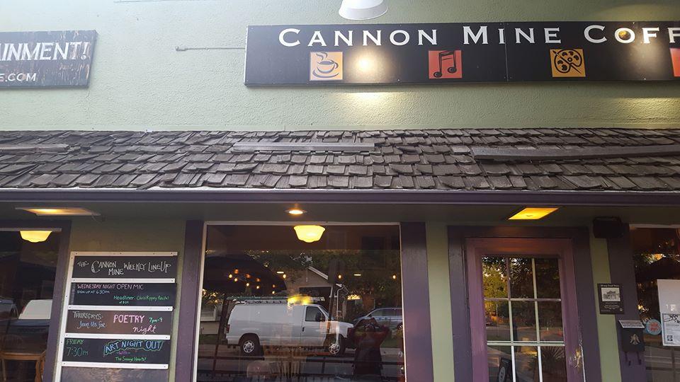 Scoop du Jour Is Pet Friendly