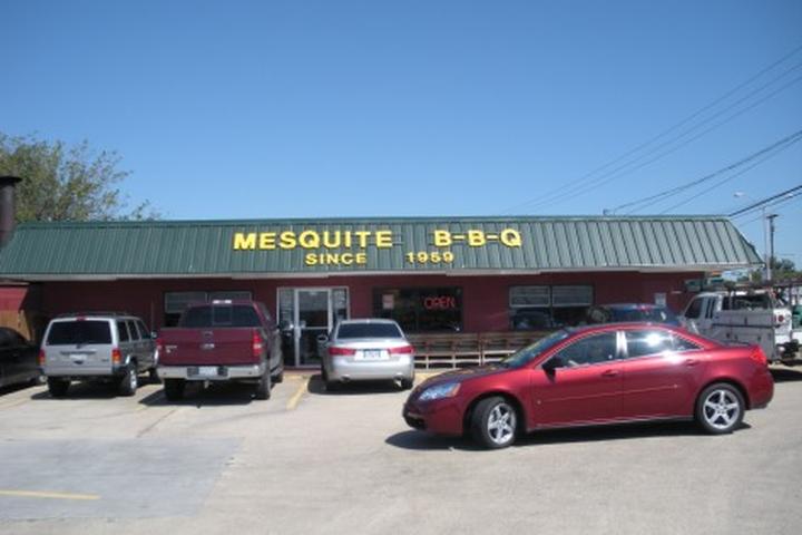 Pet Friendly Mesquite BBQ