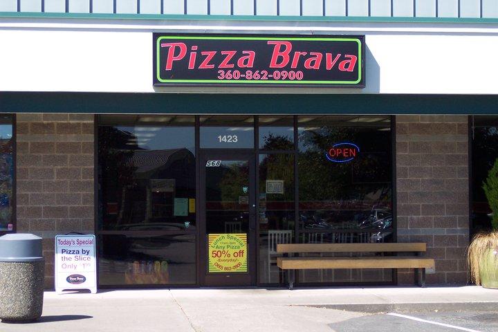 Pet Friendly Brava's Pizza & Pasta
