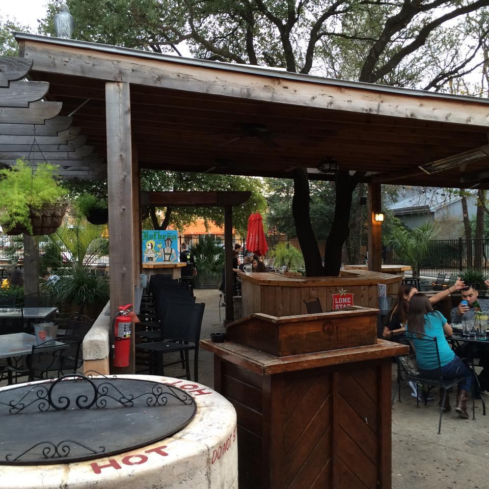 Hofbrau Beer Garden Is Pet Friendly