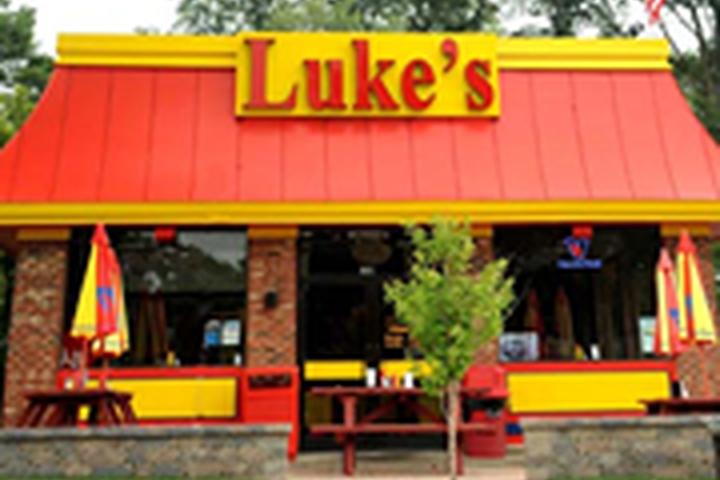 Pet Friendly Luke's of Mundelein