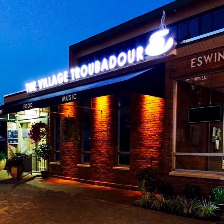 Dog Friendly Sidewalk Cafés in Cincinnati, OH BringFido