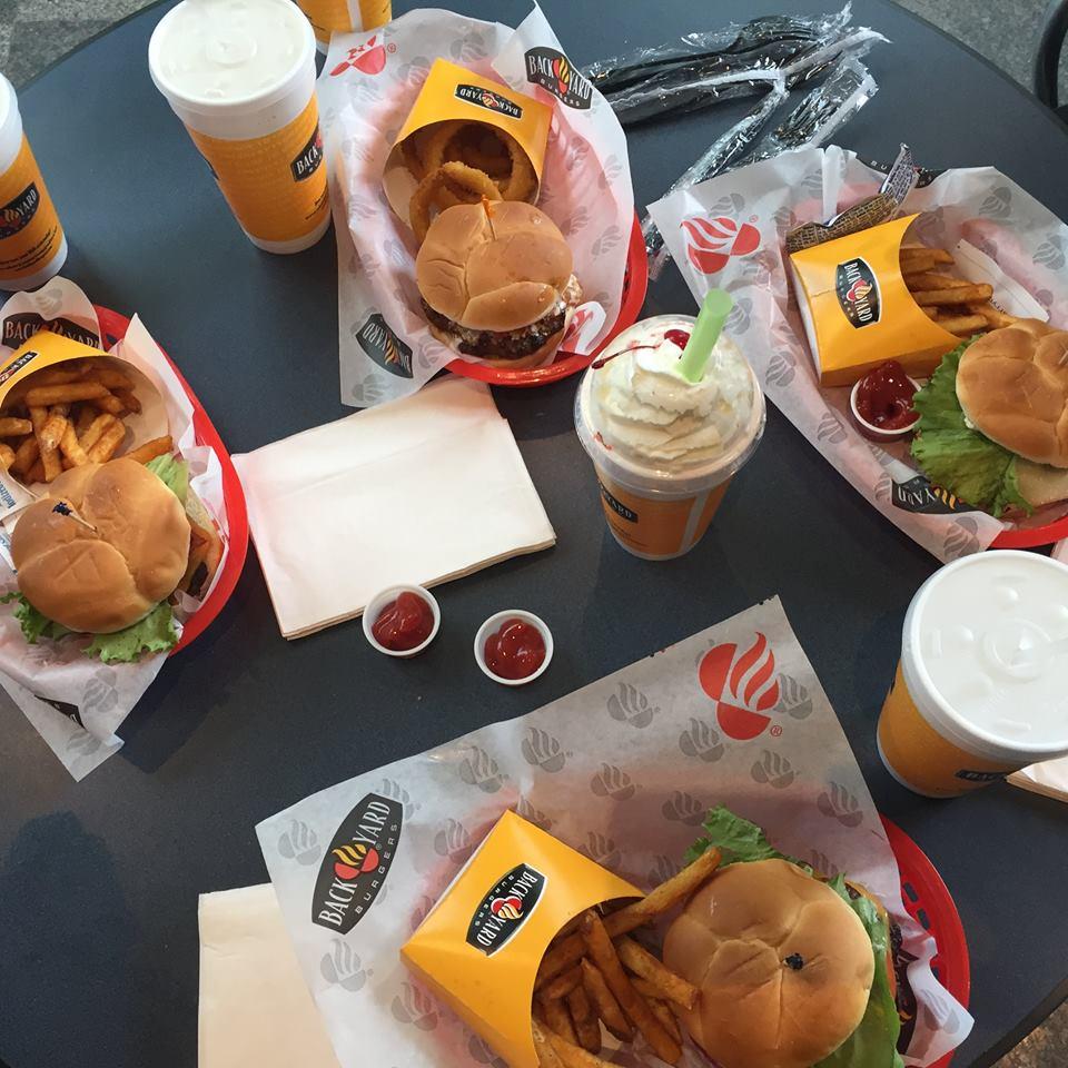Back Yard Burgers Is Pet Friendly